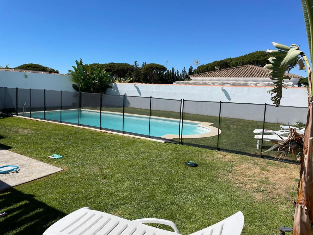 Alojamientos Con Piscina Privada Y Cerca Del Mar, Mire Las Fotos Y Elija El Suyo, Le Esperamos Chiclana de la Frontera Kültér fotó